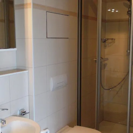 Aparthotel Museumshof 4*