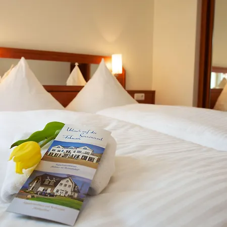 Aparthotel Museumshof 4*