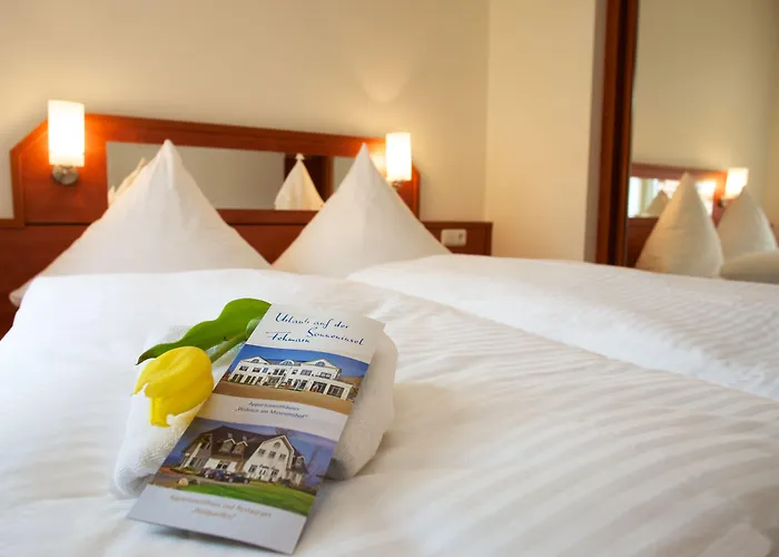 Aparthotel Museumshof 4*